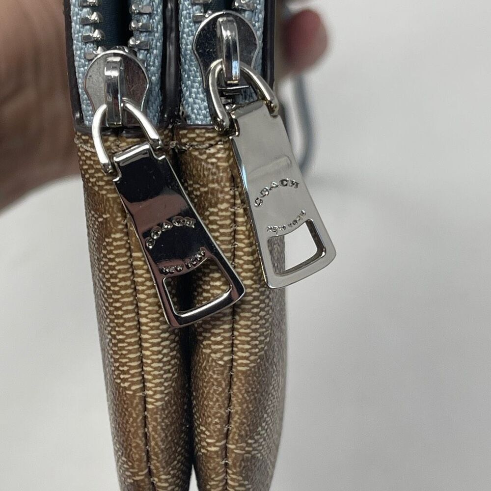 Coach - Double Corner Zip Wristlet In Signature Canvas NWOT - Picture 5 of 6